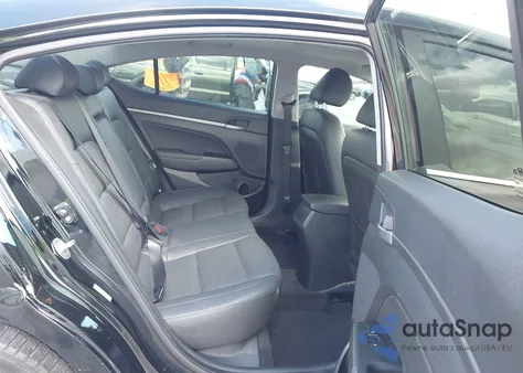 2017 Hyundai Elantra Limited z USA, uszkodzony, nr VIN KMHD84LFXHU332870